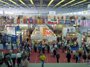 16-я международная универсальная выставка-ярмарка.